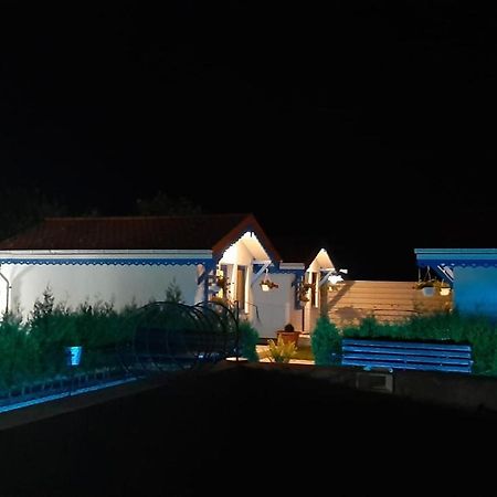 Complex Turistic Essenza Hotel มูรีกีโอล ภายนอก รูปภาพ